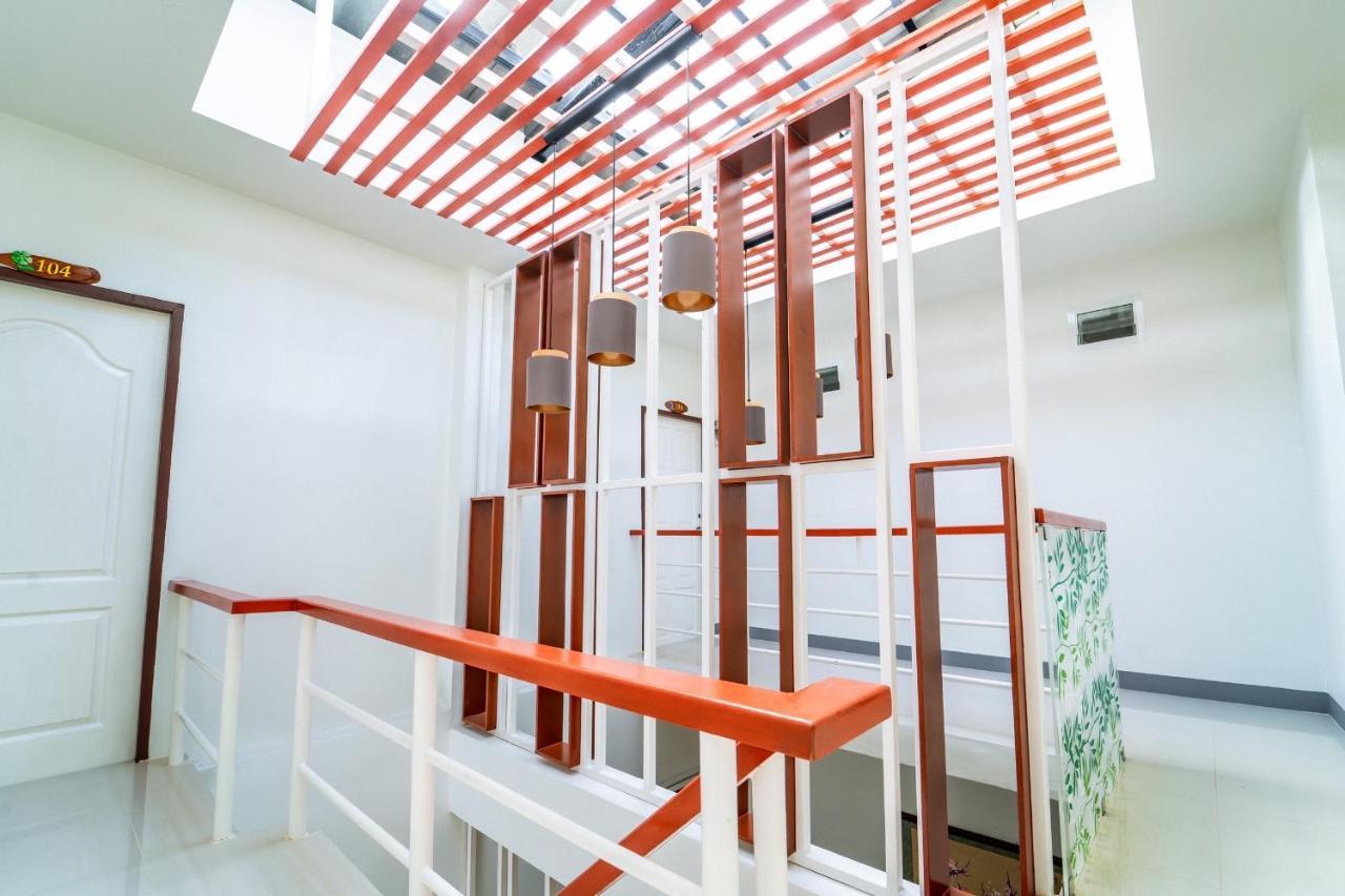 Mind And Punpun Apartment Сураттхани Экстерьер фото